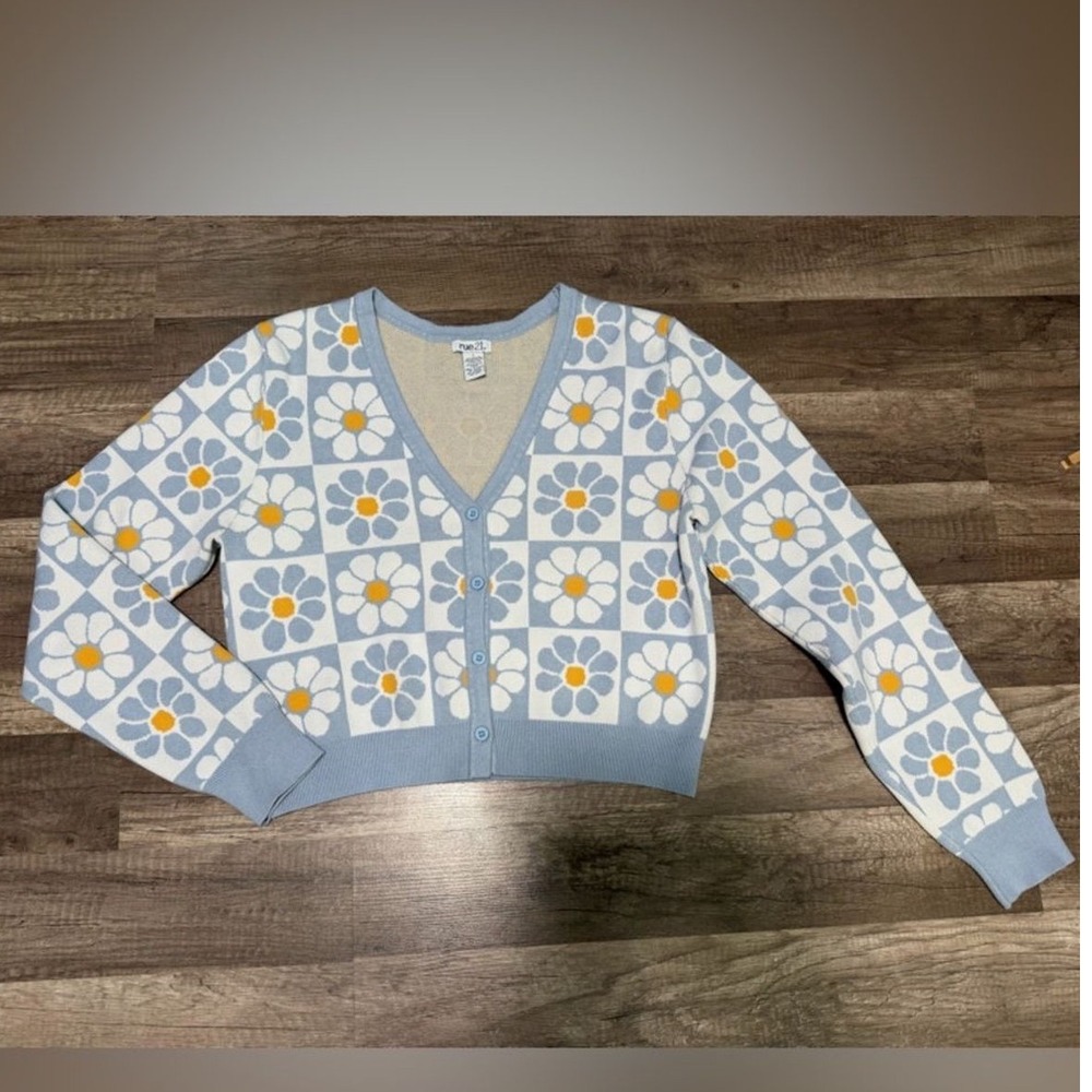 Rue 21 Light‎ Blue Daisy Knit Cardigan Sweater Size L